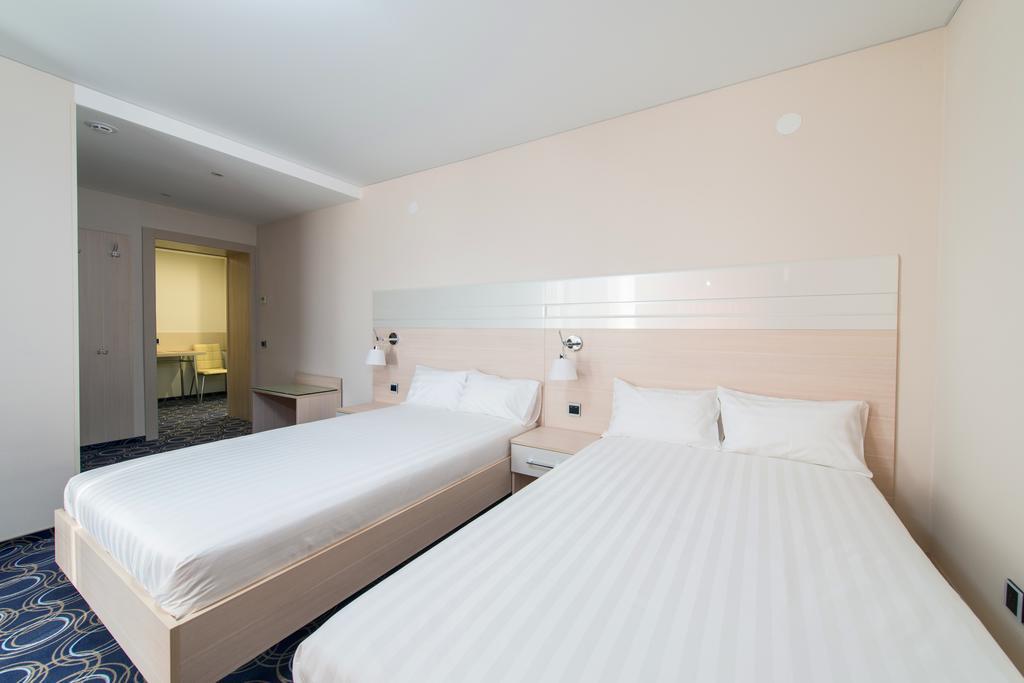 Apart Hotel 92/2 Karaganda Luaran gambar